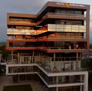 Nobilis Hall - 4