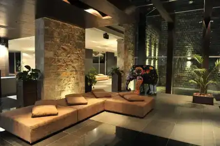 Avala Resort & Villas - 9
