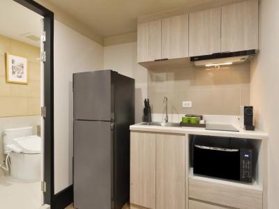 Oakwood & Residence Bangkok Sha Plus Certified - 30