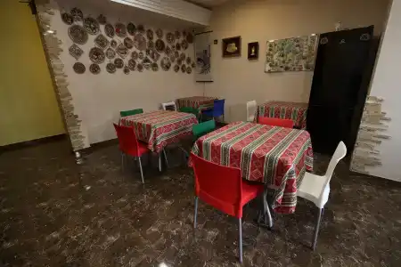 Riverside Guest House - 9