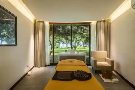 Merperle Hon Tam Resort - 14