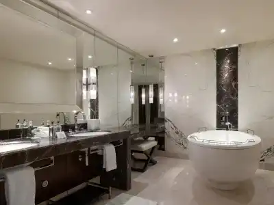 Four Seasons Hotel Moscow - 52