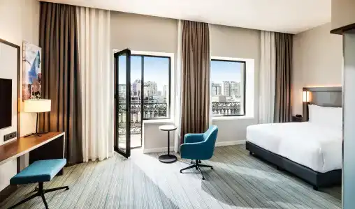 Courtyard by Marriott Baku - 2
