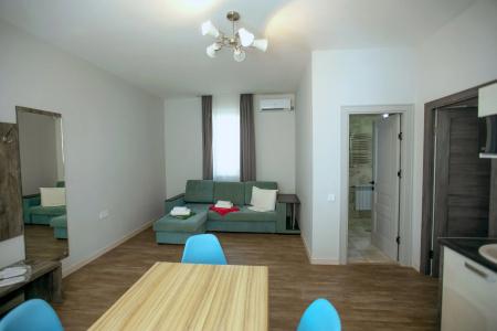 RedHouse - 169