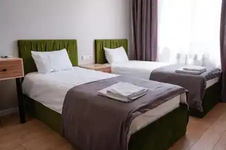 b&b - 3
