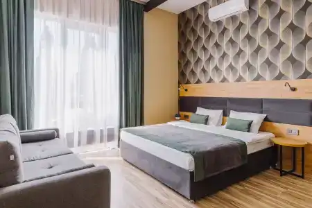 The Loft Inn - 8