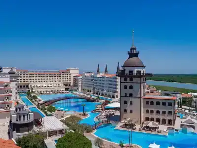 Titanic Mardan Palace - 1