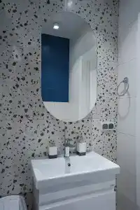 возле Дворца спорта Янтарный - 19