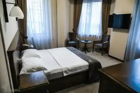 Бульвар - 2