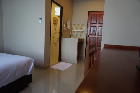 Kata Beachwalk and Bungalows - 24