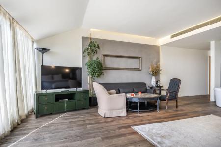 Ansen and Suites - 209