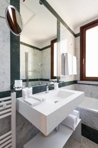 Seawaters & Medical Spa - 56