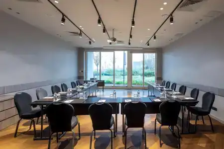 Radisson Blu Istanbul Ottomare - 25
