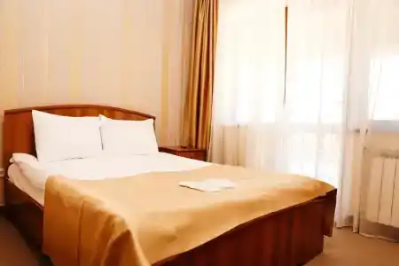 Best Western Bohemian Resort - 12