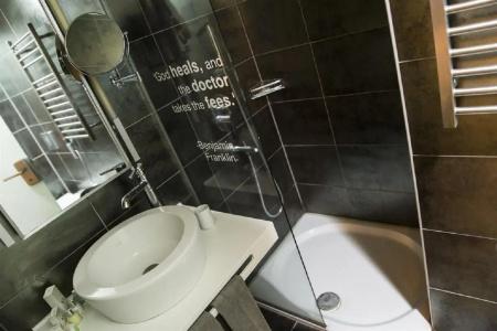 Ramada by Wyndham Istanbul Pera - 30