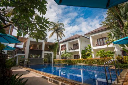 The Privilege Boutique - 1