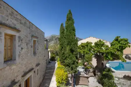 Arcus Suites - 1