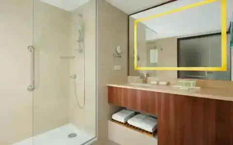 Courtyard by Marriott - 73
