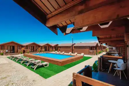 Grand House - 10
