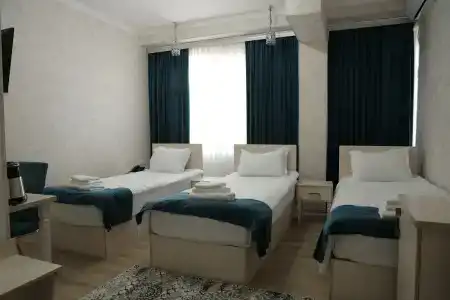 Mercuri Meridian - 63