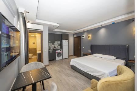 Comfort Suites - 3