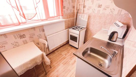 Ленинградский 8 - 6