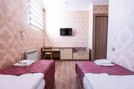Damla Baku - 25