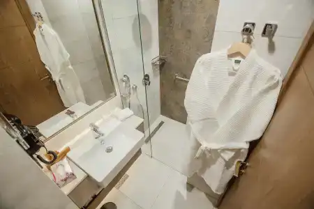 La Quinta by Wyndham Batumi - 47