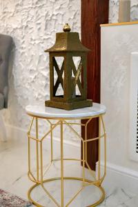 Silver House - 41
