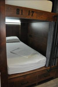 Full House & Capsule Hostel, Rivne - 23