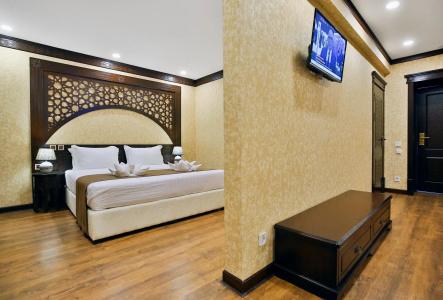 Orient Star Varaxsha - 13
