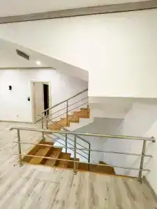 Atrium - 10