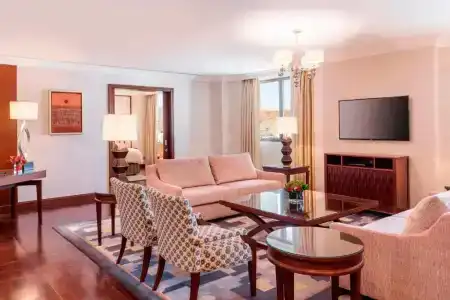 Sheraton Oman - 10