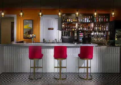 The Basilian Minsk, Curio Collection By Hilton - 8