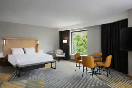 Courtyard by Marriott Tbilisi - 1