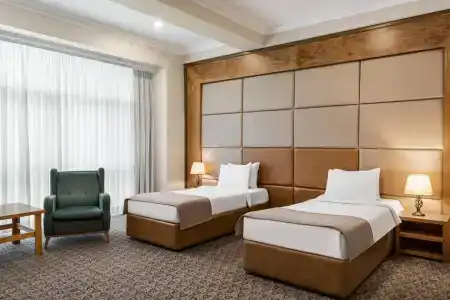 Wyndham - 22