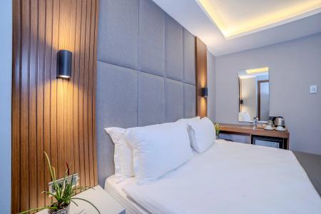 Center Hill Suites - 55