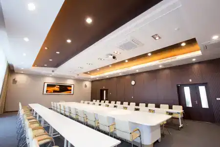 China Merchants Hotel Airport Minsk - 4