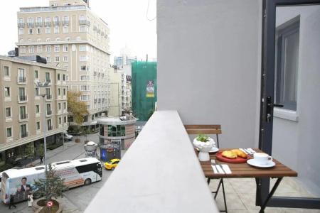 Roco Beyoglu - 21