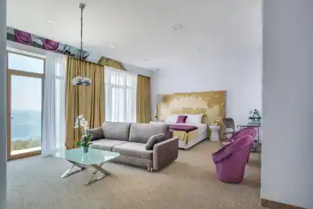 Panorama De Luxe - 135