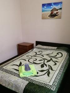 В центре + - 37