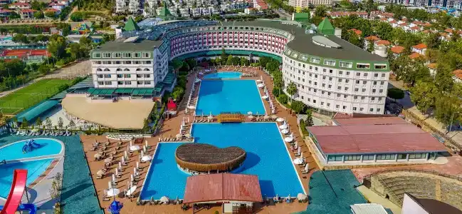 Bayar Family Resort Spa - 0