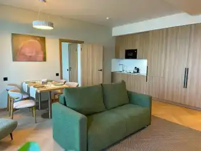 Resident Abay - 34