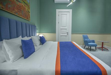 Heritage and Suites - 58
