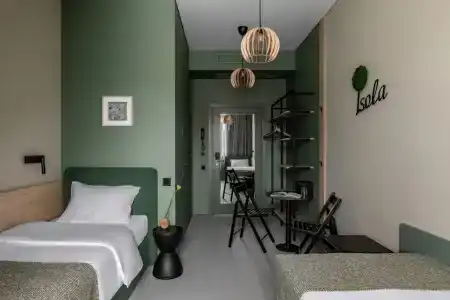 Isola - 9