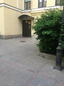 Невский 6 - 12