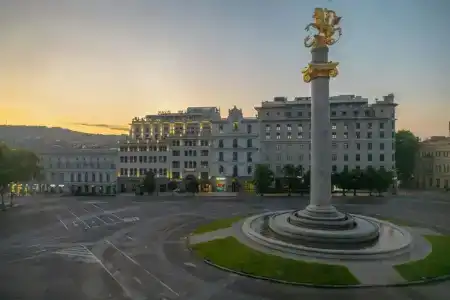 Courtyard by Marriott Tbilisi - 17