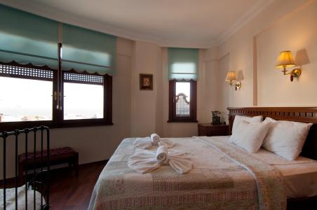 Emine Sultan - 6