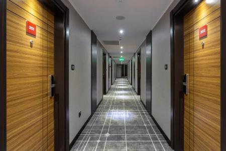Ramada Encore by Wyndham - 13
