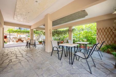 Milonas House - 14